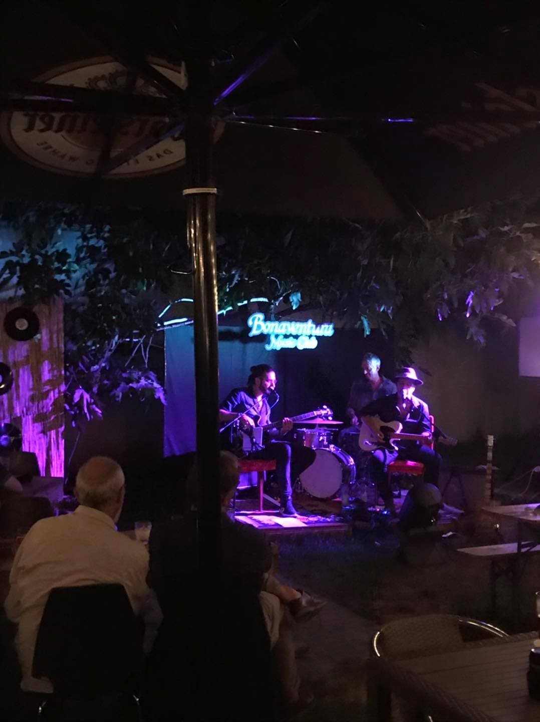 aprire-un-locale-notturno.jpg