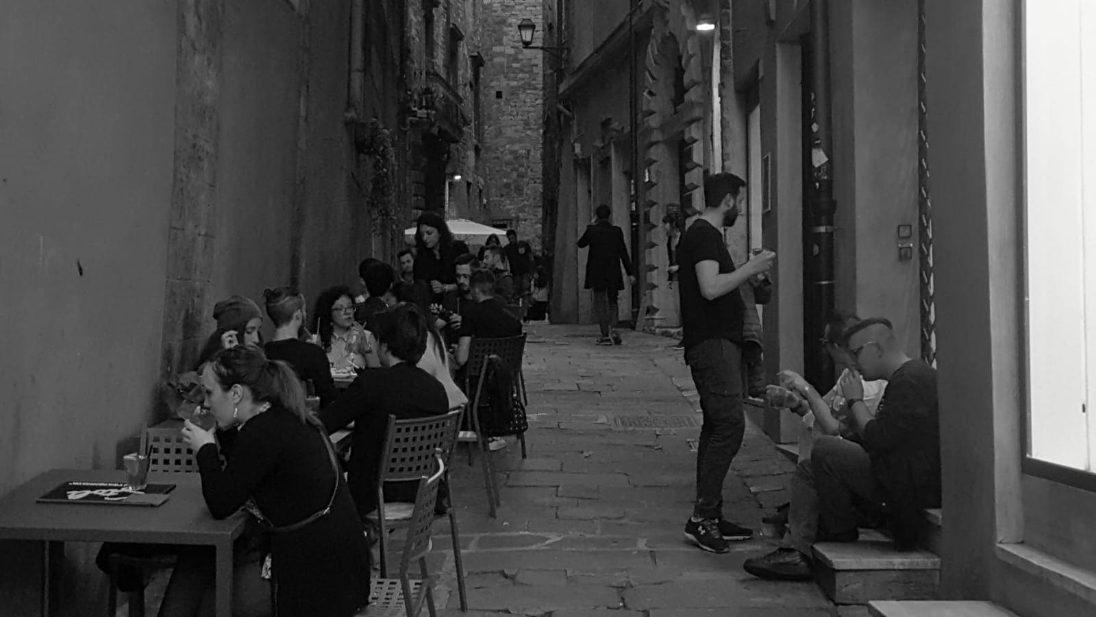 aprire-un-locale-notturno.jpg